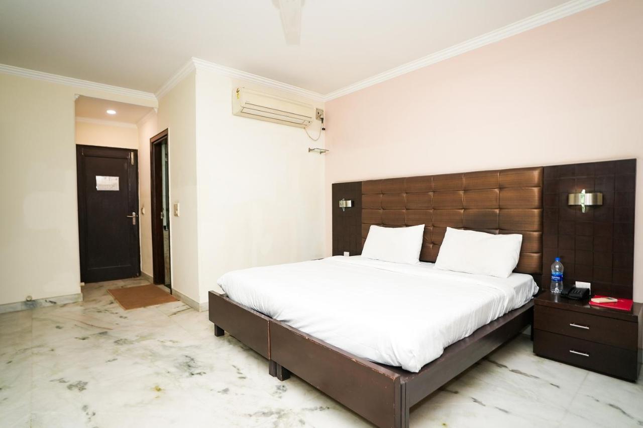 Stay Well Hotels & Homes Gurgaon Eksteriør bilde