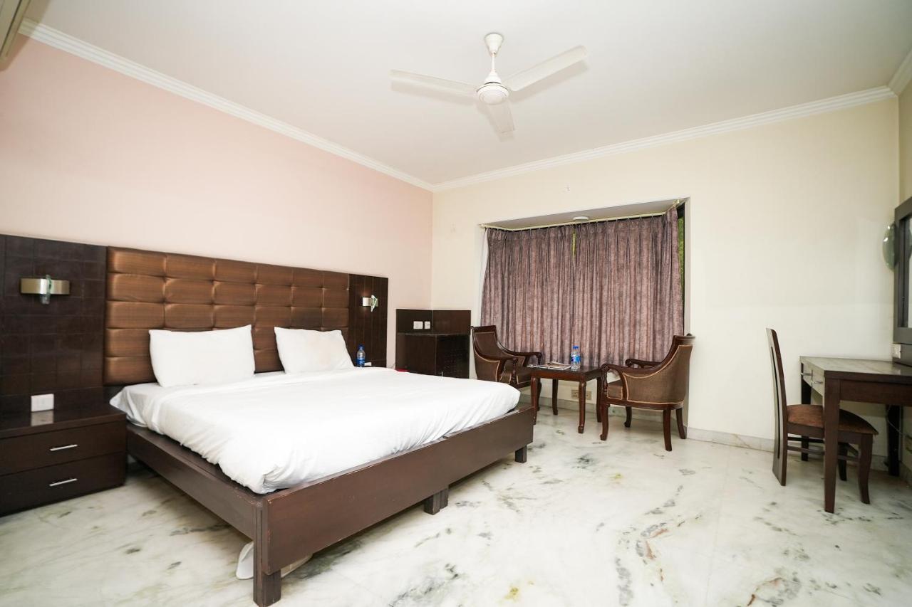 Stay Well Hotels & Homes Gurgaon Eksteriør bilde