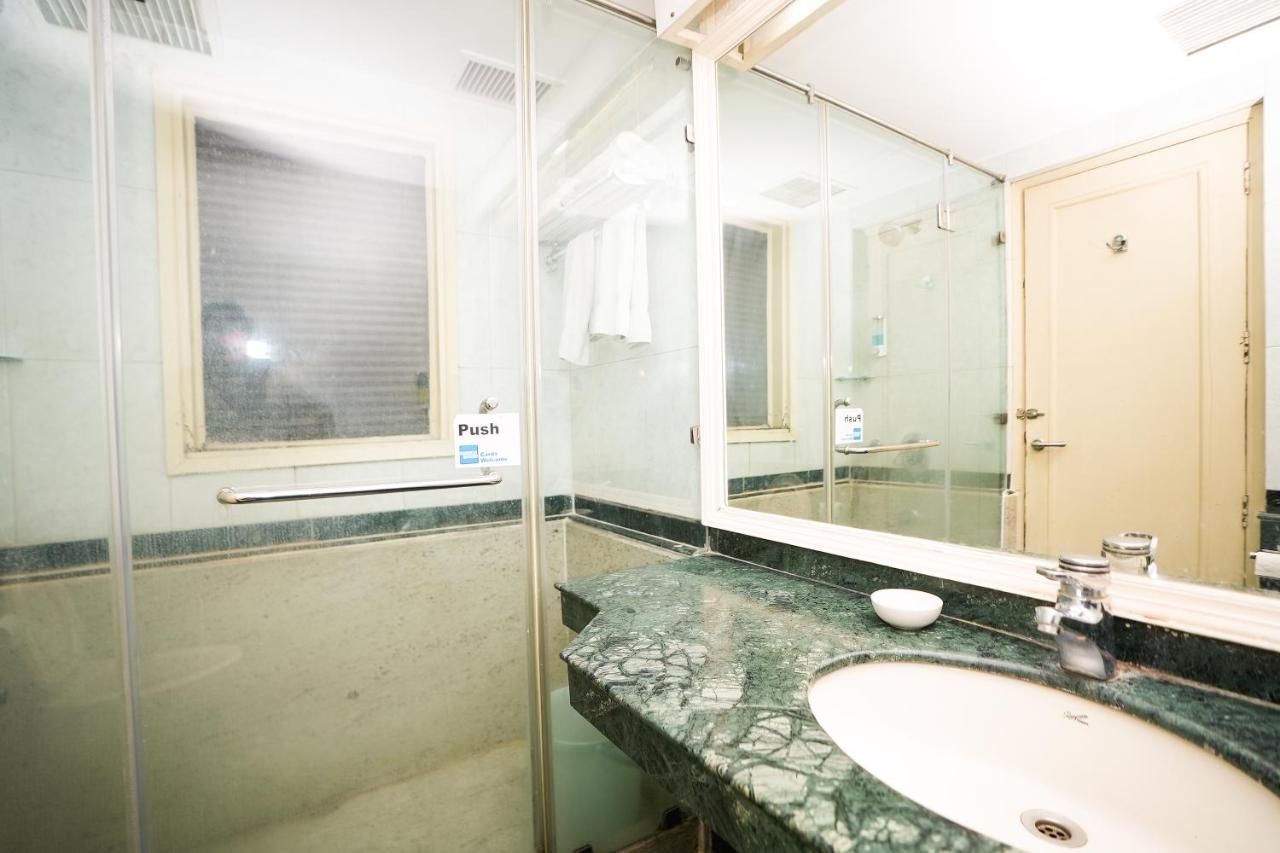 Stay Well Hotels & Homes Gurgaon Eksteriør bilde
